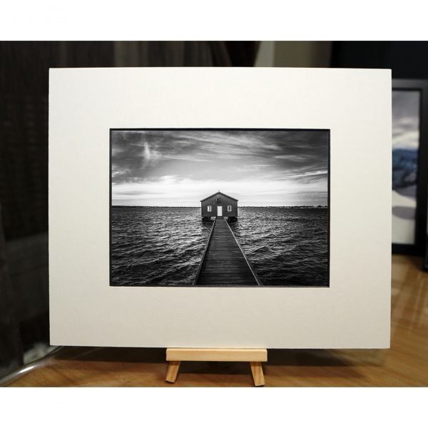 AUS-003-B&W